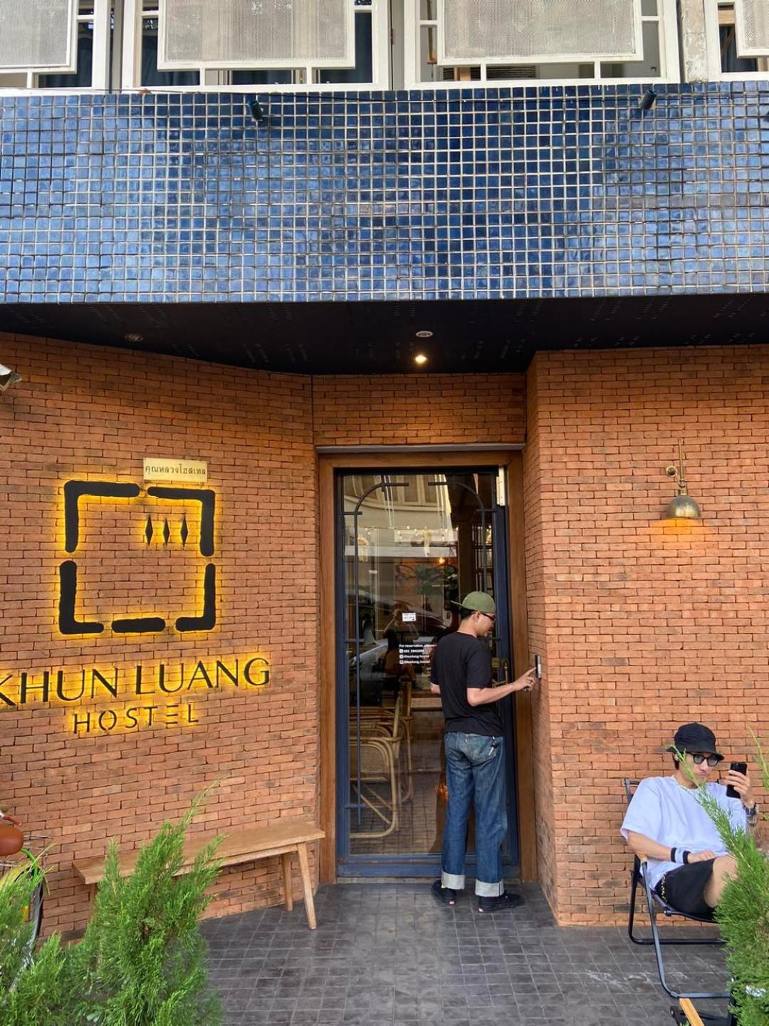 Khunluang Hostel (Adults Only) Chiang Mai Eksteriør bilde